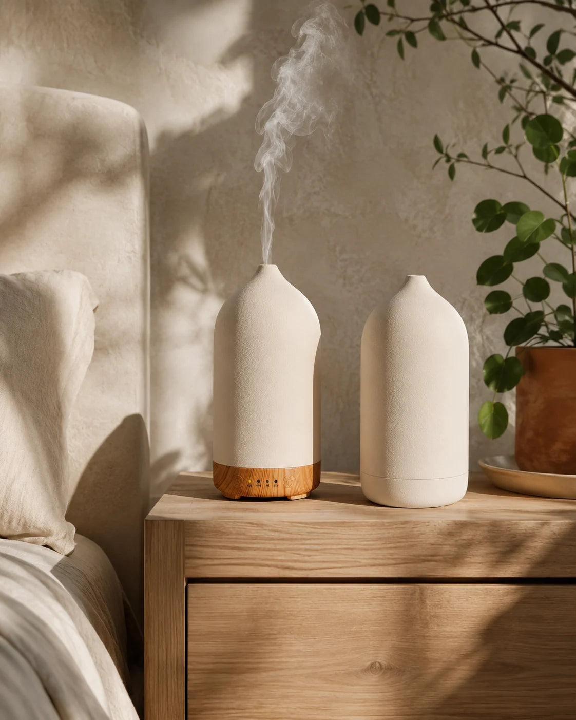 Bruma — humidificador encendido con luz cálida Tenti